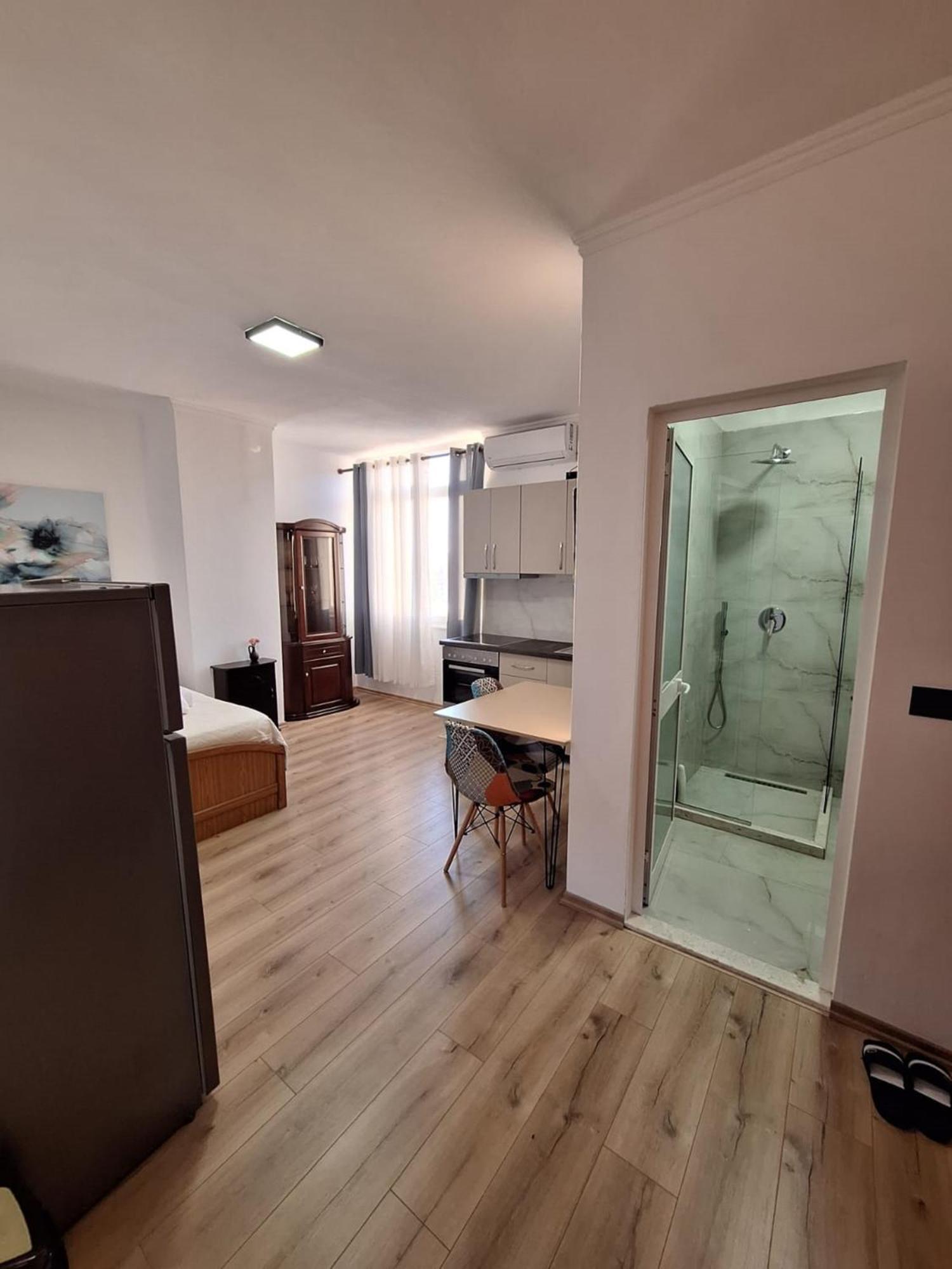 Albania Comfort Near Center Appartement Tirana